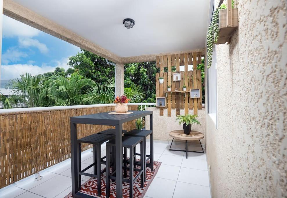 Ferienwohnung Le Logis Du Passant Riviere Saint-Louis Exterior foto